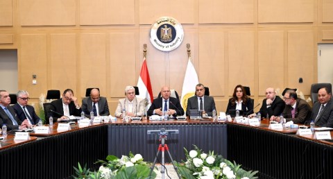 الوزير: لجنة التفتيش على المصانع لها دور هام في سير العملية الإنتاجية