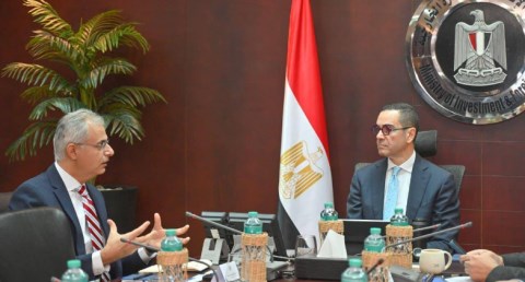 وزير الاستثمار والتجارة الخارجية يلتقي المؤسس والرئيس التنفيذي لشركة "باور إيديسون" الأمريكية