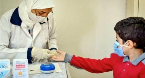 الصحة: فحص 8 ملايين طالب للكشف المبكر عن «الأنيميا والسمنة والتقزم»