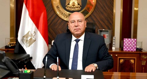 كامل الوزير يتوجه إلى جيبوتي لتعزيز التعاون في مجالي الصناعة والنقل