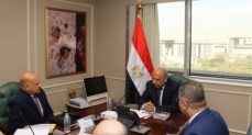 زير الكهرباء يجتمع برؤساء الشركة المصرية للتعدين