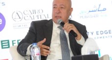 يحيى أبو الفتوح نائب الرئيس التنفيذي للبنك الأهلي المصري
