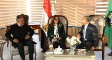 وزيرة التنمية المحلية ومحافظ الإسماعيلية 