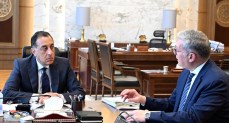 رئيس الوزراء يستعرض مع وزير البترول والثروة المعدنية عددا من ملفات عمل الوزارة