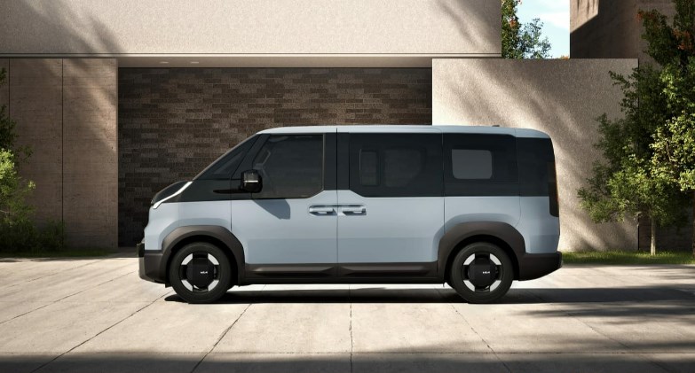 كيا PV5 للركاب تحصد لقب 