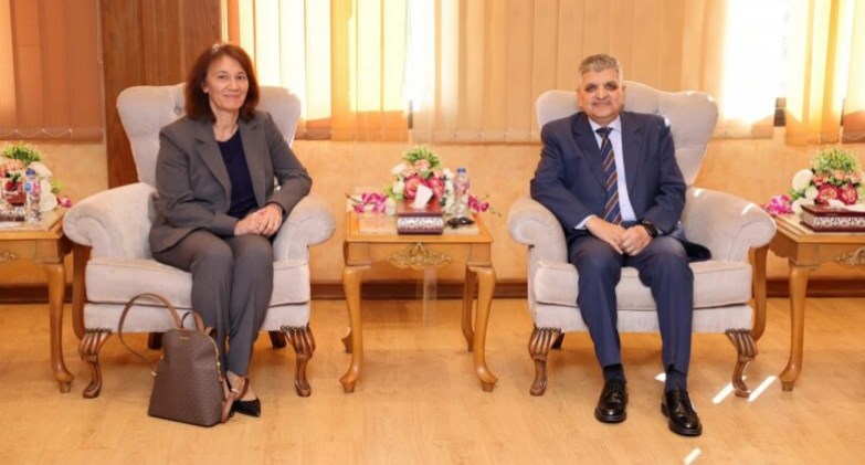 أسامة ربيع رئيس هيئة قناة السويس