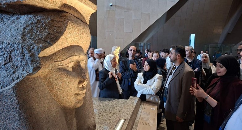 أعضاء المجلس التنفيذي للمنظمة العربية للتربية والثقافة والعلوم "الألكسو" يزورون المتحف المصري الكبير