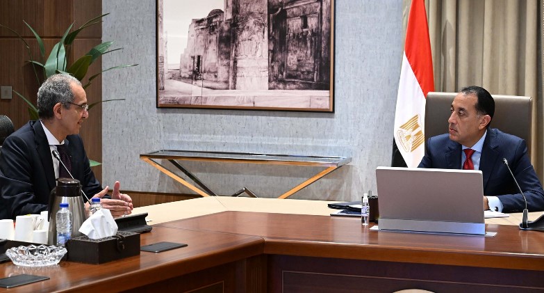 رئيس الوزراء يتابع مع وزير الاتصالات مستجدات العمل في عدد من ملفات الوزارة