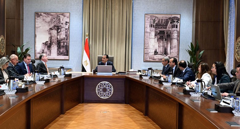 رئيس الوزراء يبحث مع شركة بلومبرج جرين إقامة شراكات في الأمن الغذائي