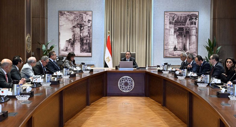 رئيس الوزراء يتابع تنفيذ مُخرجات اللجنة الاستشارية للتنمية العمرانية وتصدير العقار