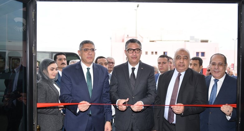 وزير التموين يفتتح فرع جديد لمنافذ كاري أون بمدينة الإنتاج الإعلامي