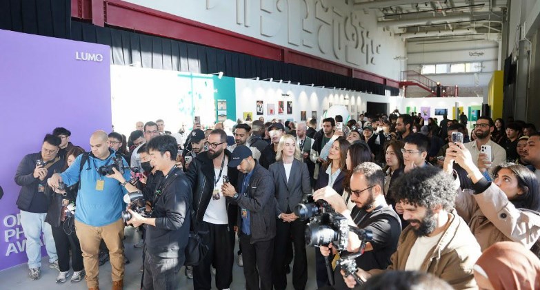 شركة أوبو تكشف عن معرض الصور 