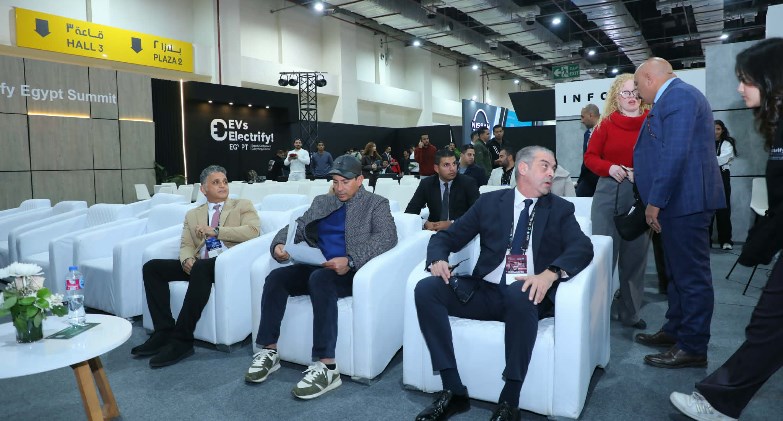 وزير الشباب والرياضة: قمة مصر الدولية للسيارات الكهربائية Evs حدث مبهر يدعم الابتكار