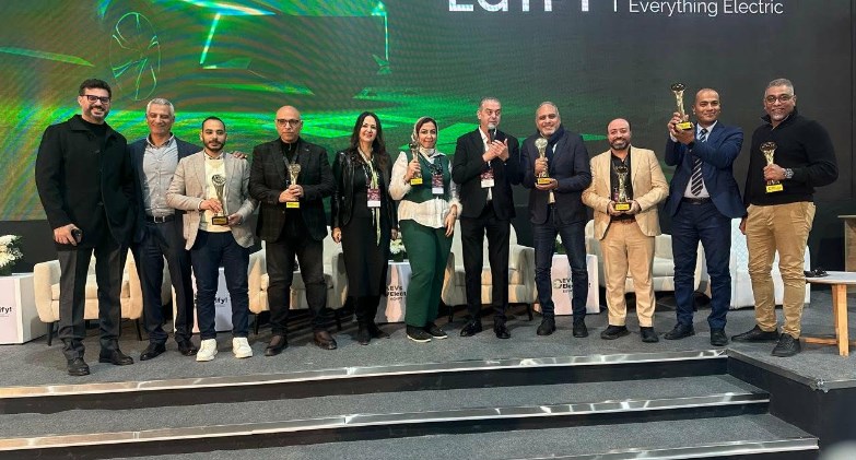 نجاح كبير للنسخة الثانية من قمة مصر الدولية للتنقل 2025 EVs Electrify Egypt