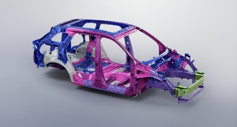 حماية حقيقية على الطريق: هيكل الأمان متعدد الطبقات في شيري TIGGO9