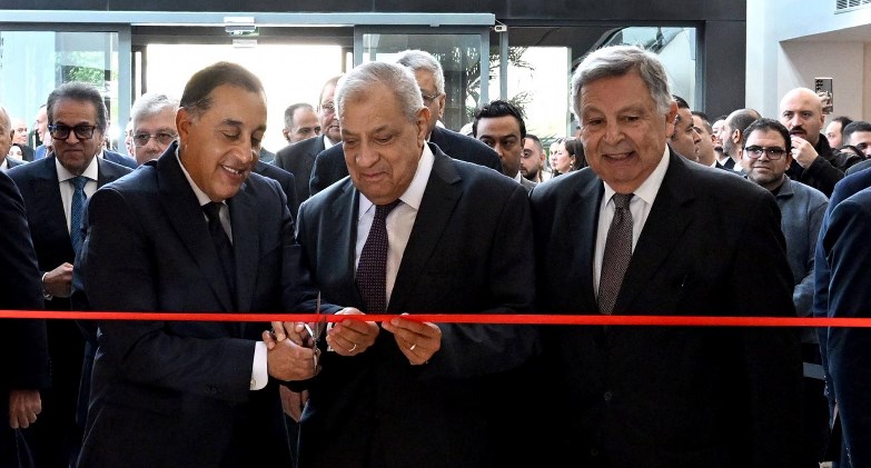 رئيس الوزراء يفتتح المستشفى الجامعي بجامعة الجيزة الجديدة