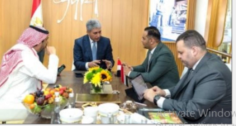 وزير السياحة 