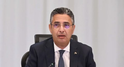  وزير التموين والتجارة الداخلية