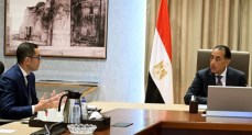 رئيس الوزراء فى اجتماع مع وزير الاستثمار 