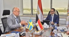  المهندس حسن الخطيب، وزير الاستثمار والتجارة الخارجية، السفير داج يولين دانفلت، سفير السويد بالقاهرة