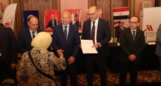 وزير العمل ومحافظ القاهرة يُسلمان عقود عمل جديدة لذوي همم  