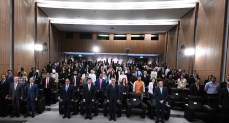 رئيس الوزراء يستقبل 150شابًا وفتاة من القيادات الشبابية من 80 دولة