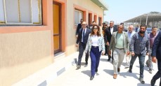 وزيرة التنمية المحلية تتفقد مشروعات المواقف والأسواق بالصف بالجيزة