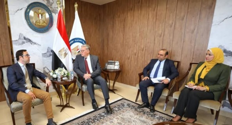 وزير البترول والثروة المعدنية