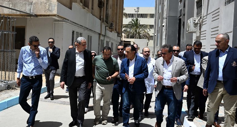 رئيس الوزراء يتفقد مستشفى حميات طنطا بمحافظة الغربية