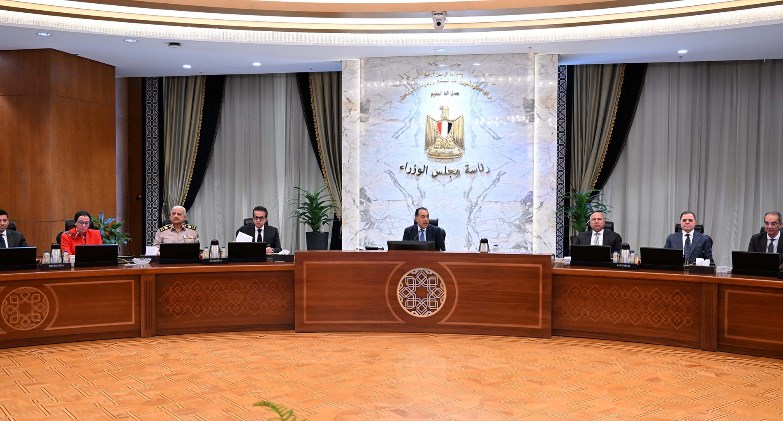  الدكتور مصطفى مدبولي، رئيس مجلس الوزراء، في اجتماع الحكومة