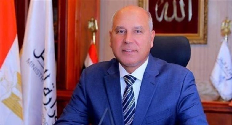  الفريق كامل الوزير وزير النقل