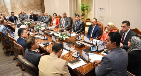 وزير الشباب يجتمع بقيادات الوزارة لمناقشة خطة العمل الفترة المقبلة