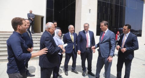 وزيرا الزراعة والتضامن يتفقدان مقر البنك الزراعي بالعاصمة الإدارية