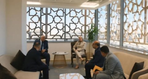 وزيرة البيئة واللواء محمد الزملوط