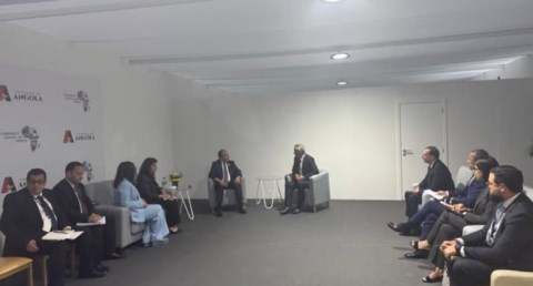 الشيمي يبحث مع وزير الاستثمار المغربي