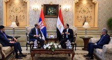 رئيس الوزراء يستقبل نظيره الصربي بمطار القاهرة الدولي     
