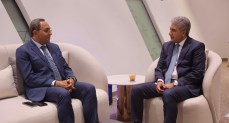  وزير السياحة والآثار يبحث مع محافظ قنا الترويج للمقومات والمنتجات السياحية بالمحافظة