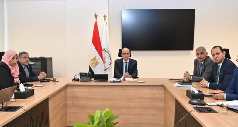  هانى سويلم وزير الموارد المائية والرى