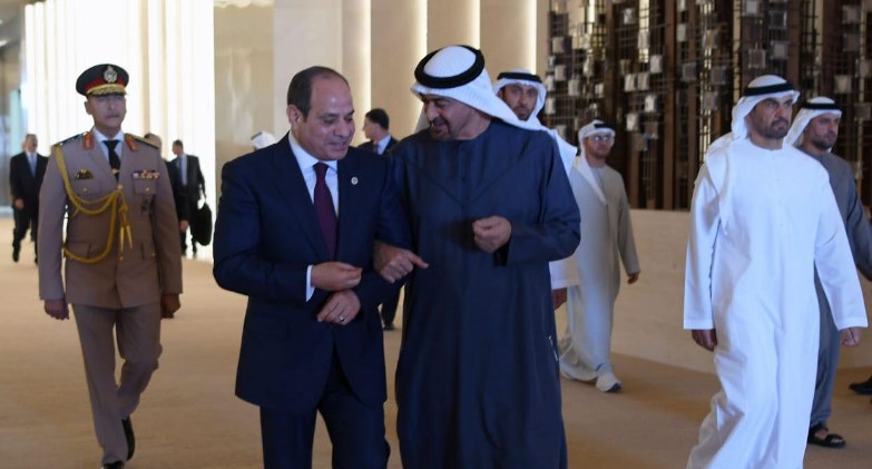 الرئيس السيسي ونظيره الإماراتي يبحثان تعزيز التعاون الاقتصادي والتجاري