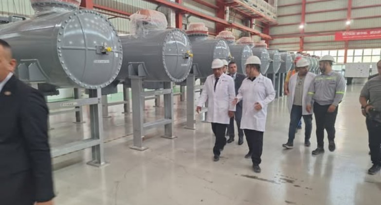 وزير الكهرباء والطاقة المتجددة