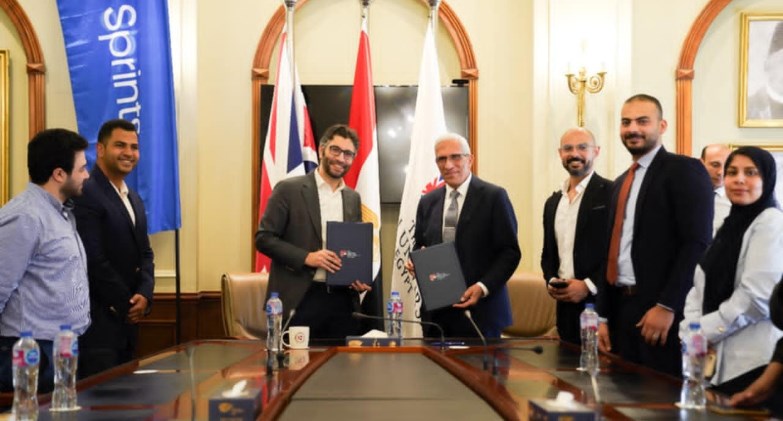 اتفاقية جديدة بين منصة سبرنتس التعليمية والجامعة البريطانية في مصر 