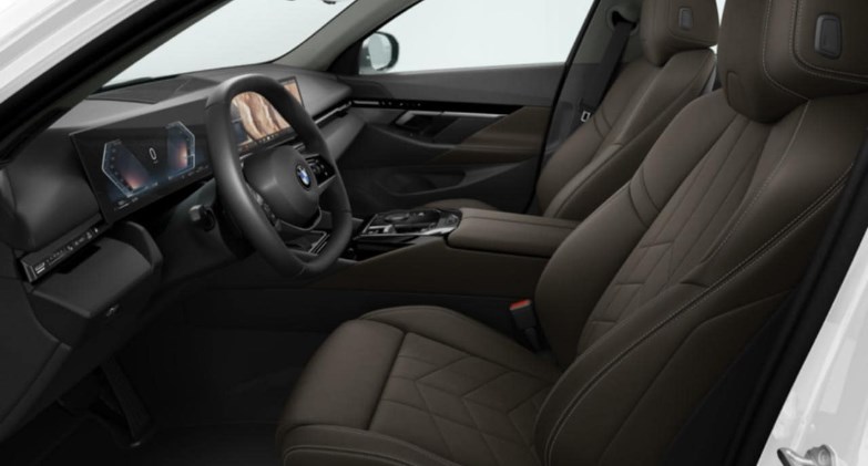 جلوبال أوتو للسيارات تقدم النسخة BMW 520i Luxury الجديدة  