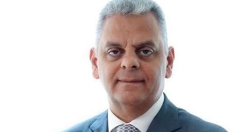  علاء الزهيري رئيس اتحاد شركات التأمين المصرية
