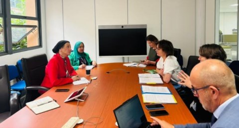 وزيرة البيئة