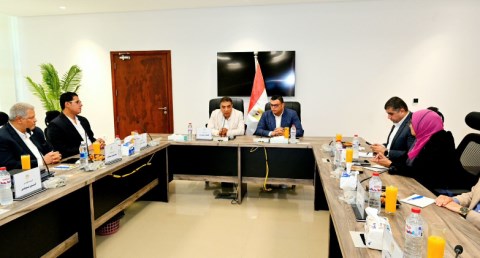 وزير الإسكان ومحافظ الدقهلية يتابعان مشروعات مدينة المنصورة الجديدة