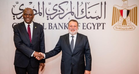 محافظ البنك المركزي المصري يستقبل نظيره النيجيري لبحث التعاون المشترك