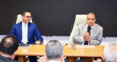 وزيرا الخارجية والاستثمار يعقدان لقاءً مشتركًا مع عدد من السفراء 