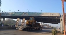  انهيار لأحد كباري المشاه بطريق بنها القاهرة الزراعي