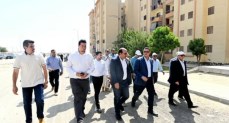 وزير الإسكان والمرافق والمجتمعات العمرانية