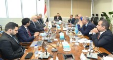 وزير الإسكان والمرافق والمجتمعات العمرانية
